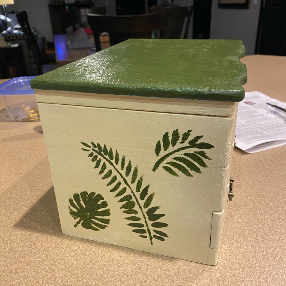 Jewelry Box - Picture 3 of 5